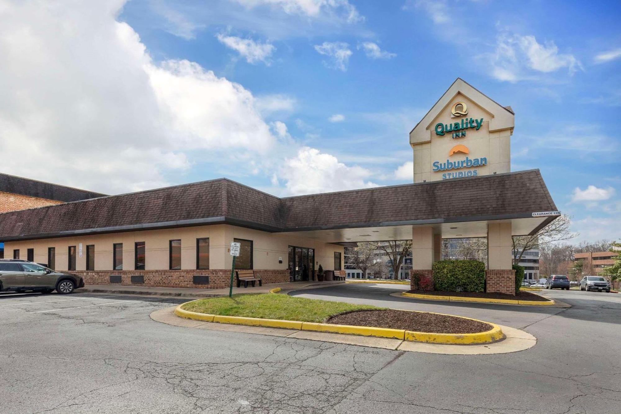 Suburban Studios Tysons Corner Vienna Bagian luar foto