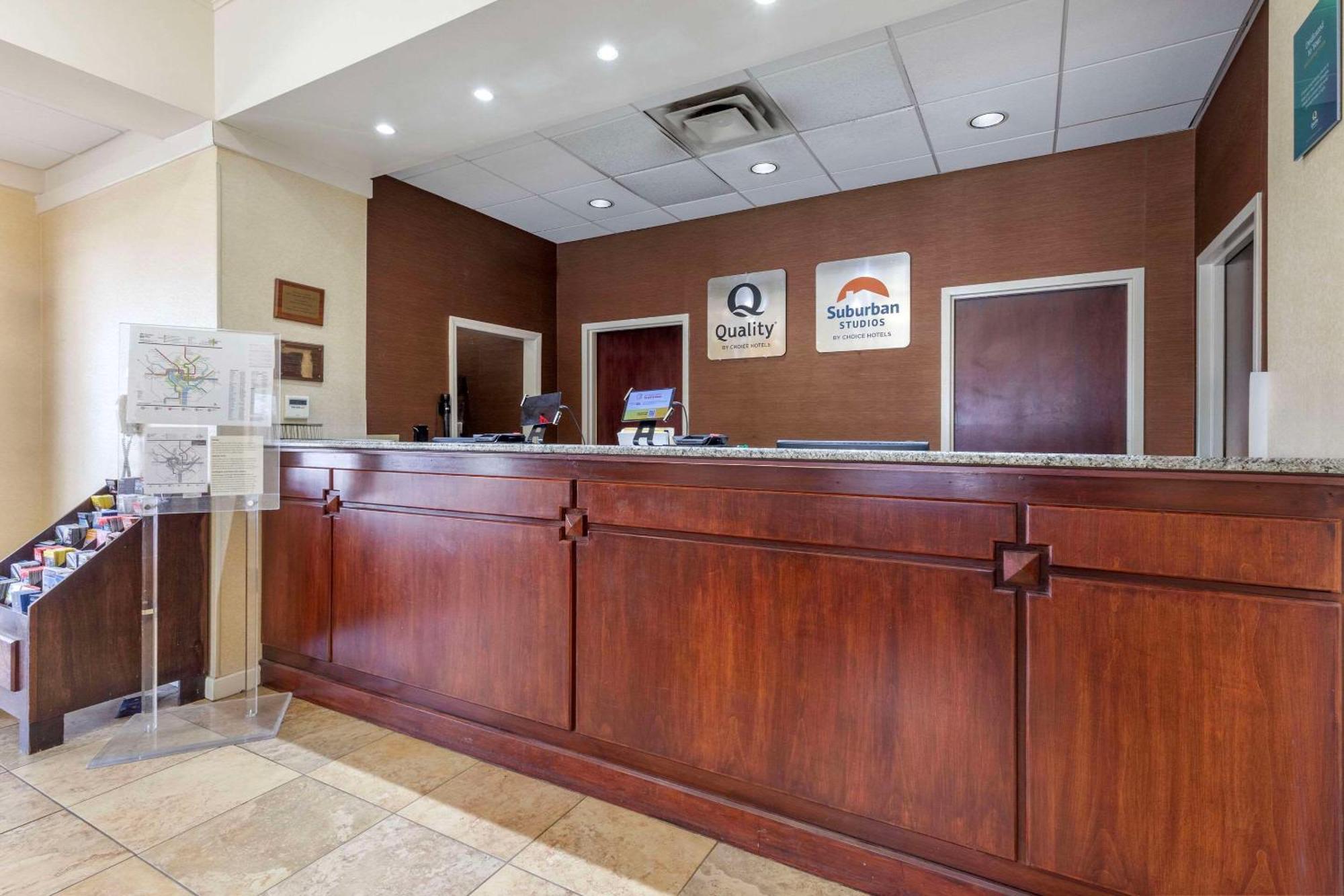 Suburban Studios Tysons Corner Vienna Bagian luar foto