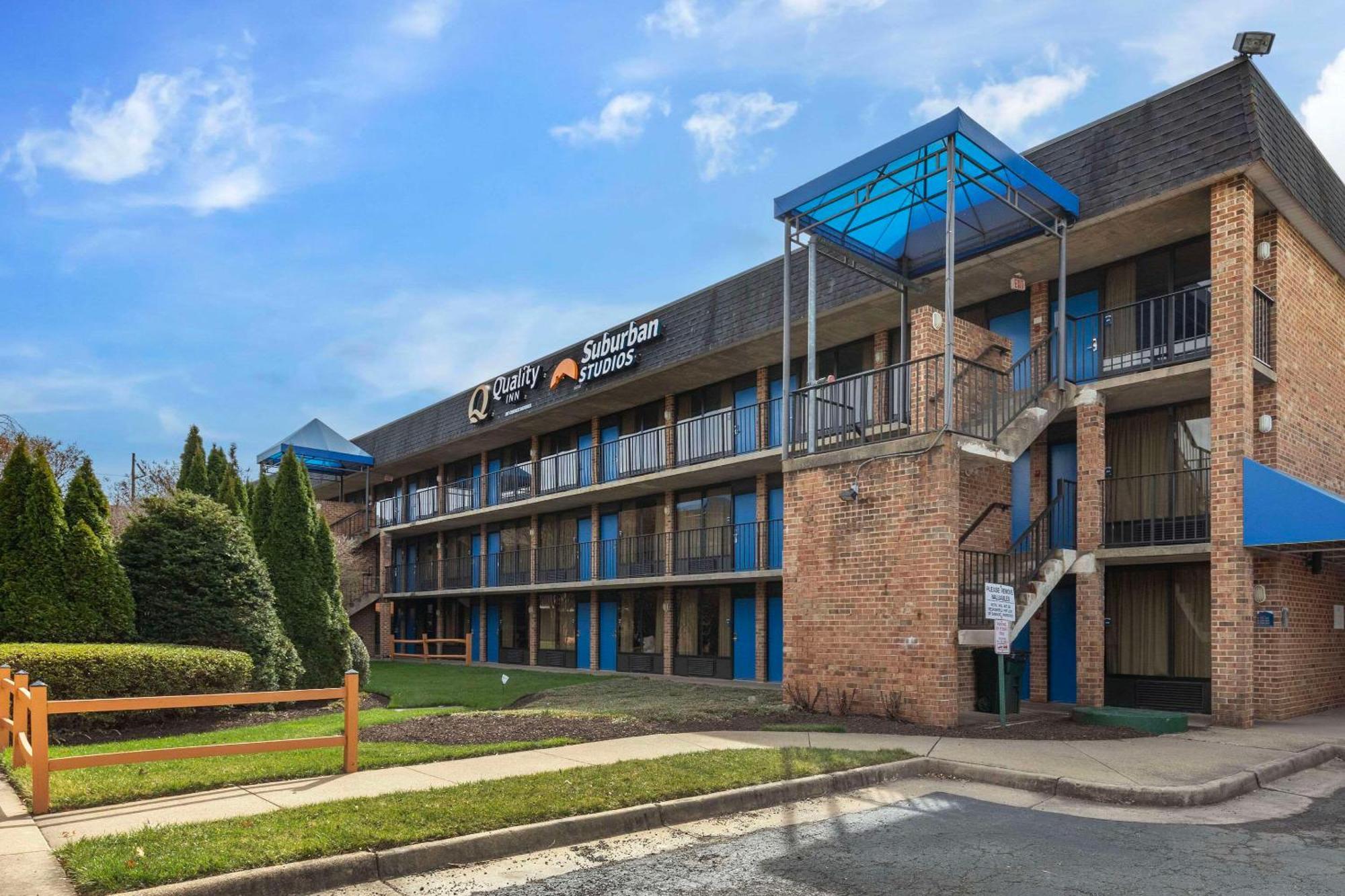 Suburban Studios Tysons Corner Vienna Bagian luar foto